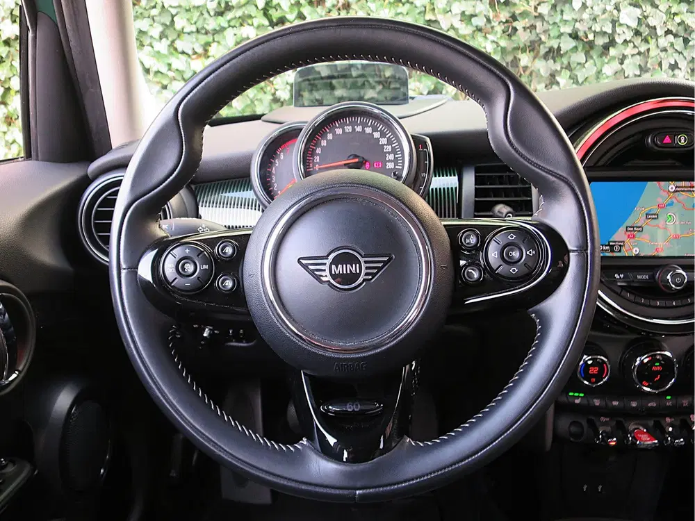 Mini Cooper S Cooper S 2.0 60 Years Edition F55 LCI 5-dr uit 2019, foto 15