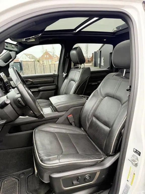 Dodge RAM 5.7 V8 4x4 HEMI LIMITED HARMAN uit 2021, foto 12