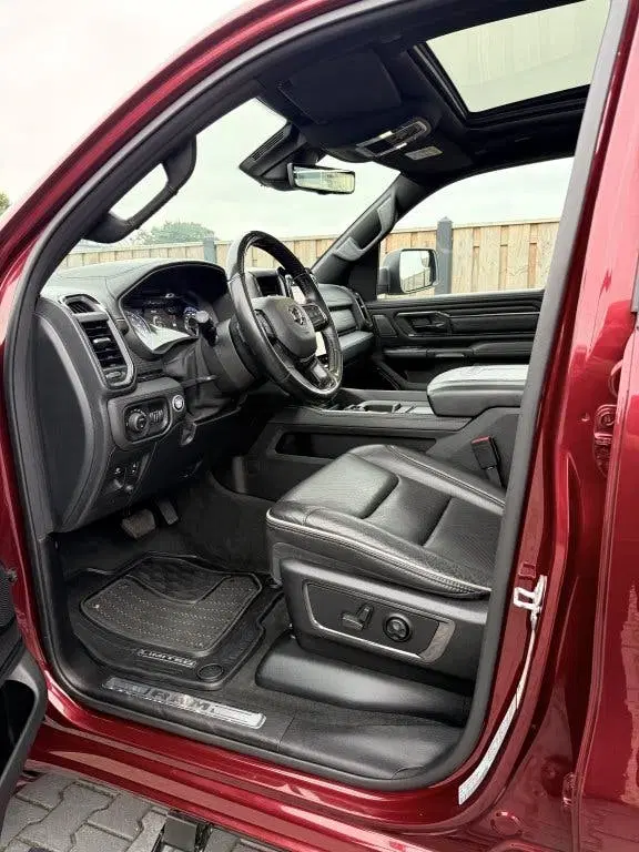 Dodge RAM 5.7 V8 4x4 HEMI LIMITED HARMAN uit 2022, foto 12