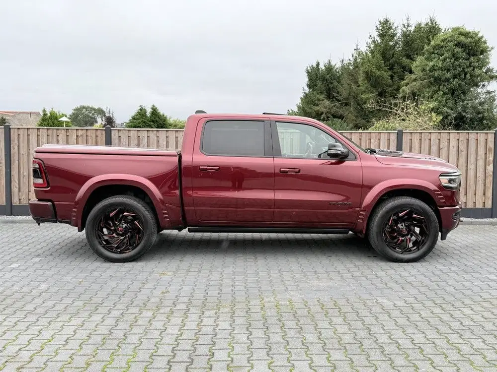 Dodge RAM 5.7 V8 4x4 HEMI LIMITED HARMAN uit 2022, foto 2