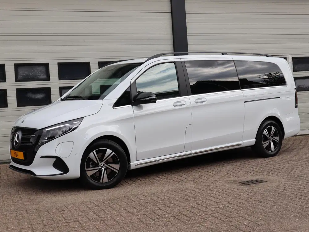 Mercedes-Benz EQV 300 90 kWh L3 Extra lang Avantgarde uit 2025, foto 9