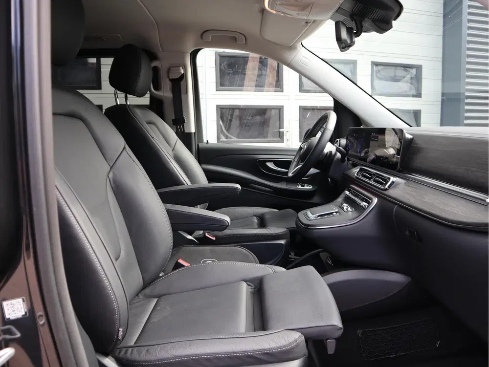 Mercedes-Benz EQV 300 L3 Extra lang uit 2025, foto 4