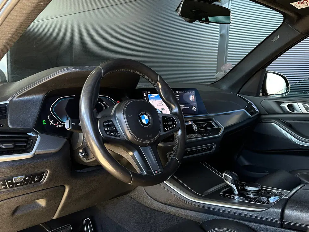 BMW X5 45e M-SPORT uit 2019, foto 6