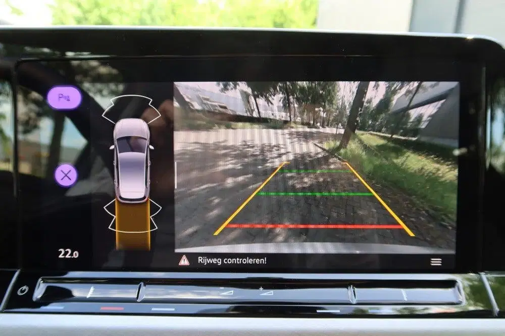 Volkswagen Golf 1.0 eTSI Life AUTOMAAT 110pk Clima uit 2024, foto 11