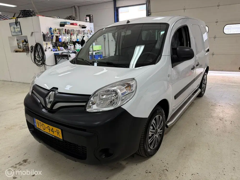Renault Kangoo Kangoo 1.5 Blue dCi 2 Schuideuren Airco uit 2022, foto 2
