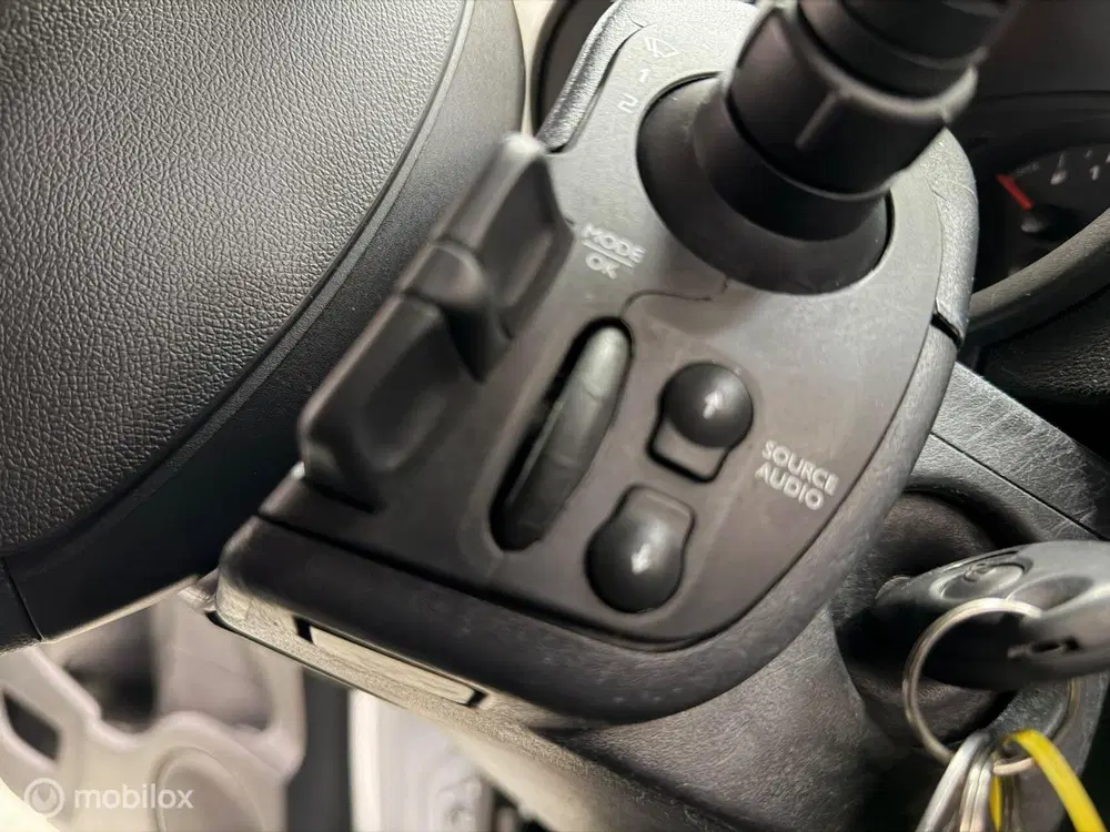 Renault Kangoo Kangoo 1.5 Blue dCi 2 Schuideuren Airco uit 2022, foto 9