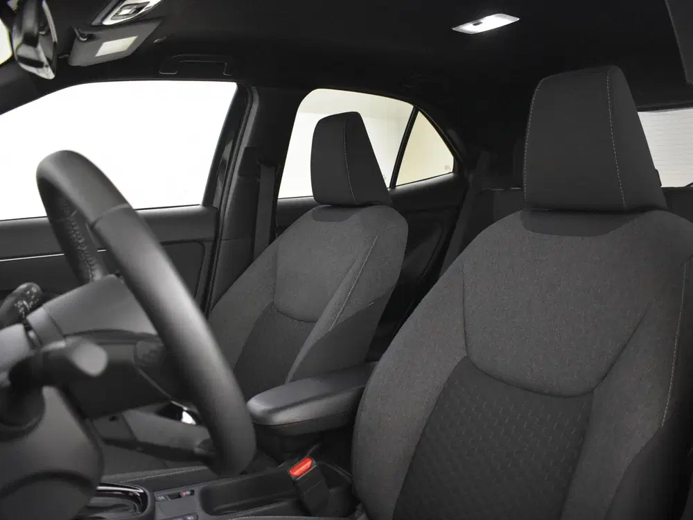 Toyota Yaris Cross 1.5 Hybrid 115 Business Plus uit 2026, foto 12
