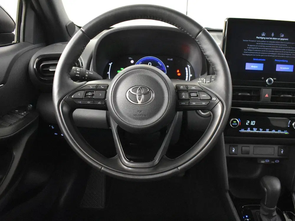 Toyota Yaris Cross 1.5 Hybrid 115 Business Plus uit 2026, foto 15