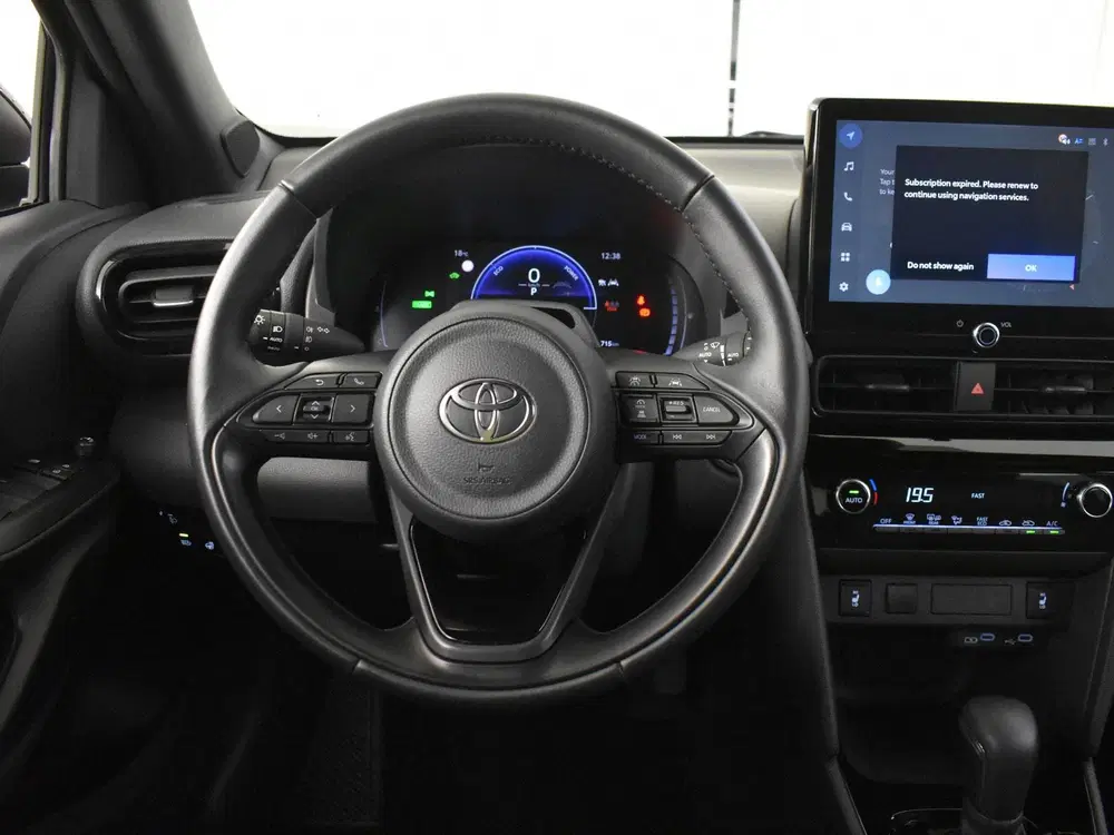 Toyota Yaris Cross 1.5 Hybrid 115 Business Plus uit 2026, foto 15