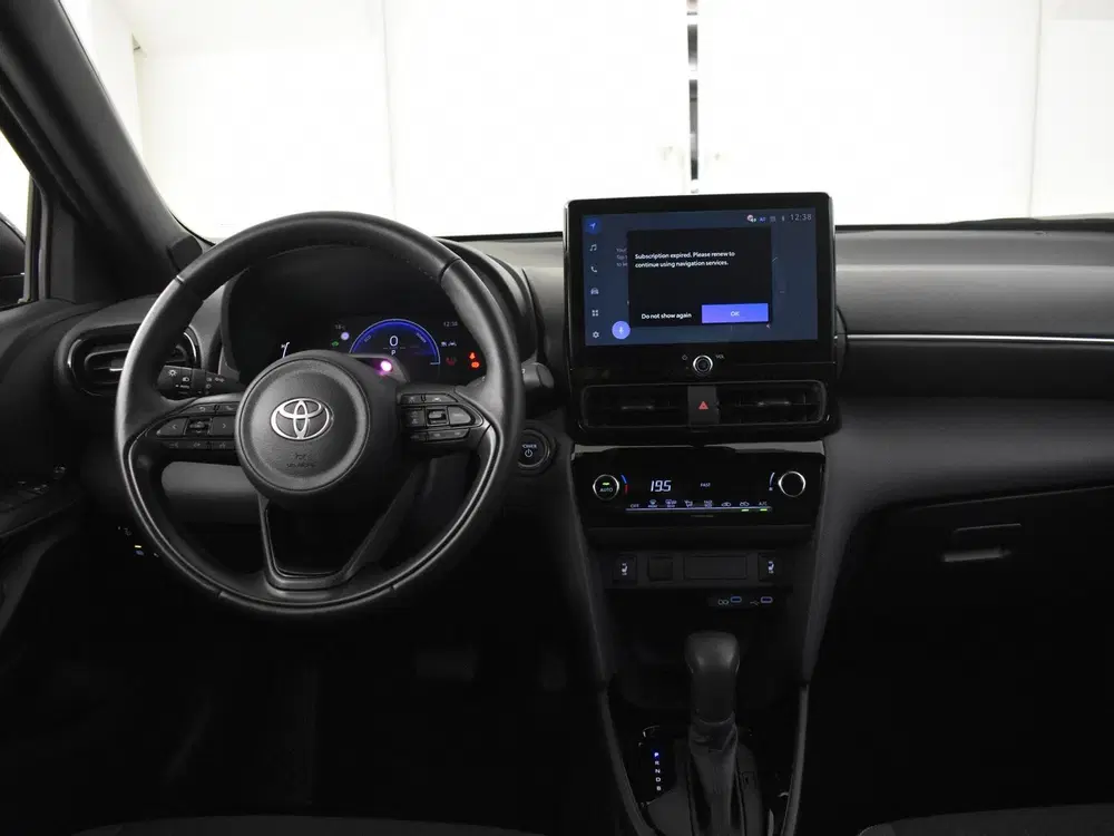 Toyota Yaris Cross 1.5 Hybrid 115 Business Plus uit 2026, foto 3