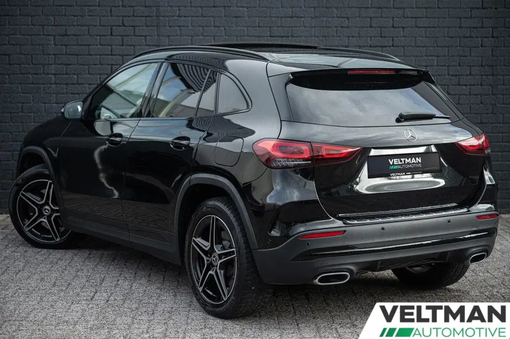 Mercedes-Benz GLA Mercedes GLA-klasse 250 e AMG Line PANORAM uit 2022, foto 3