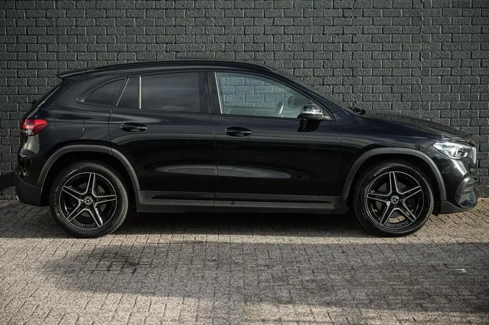 Mercedes-Benz GLA Mercedes GLA-klasse 250 e AMG Line PANORAM uit 2022, foto 7