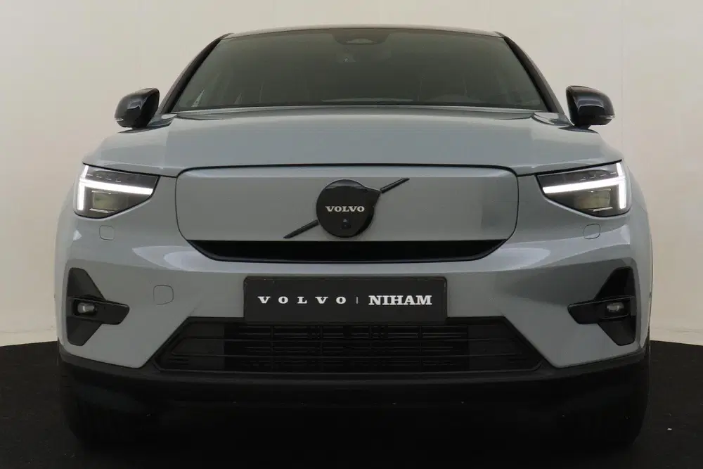 Volvo EC40 TWIN MOTOR ULTRA BLACK EDITION EUROPA 82 k uit 2026, foto 9