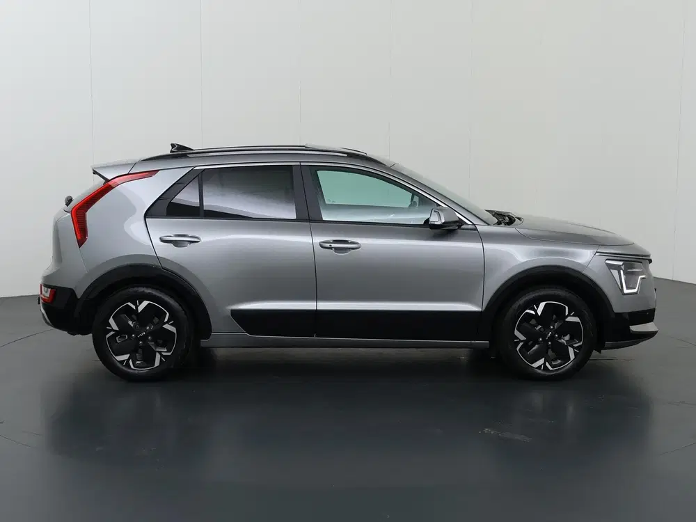 Kia Niro 1.6 GDi Hybrid DynamicPlusLine uit 2024, foto 6