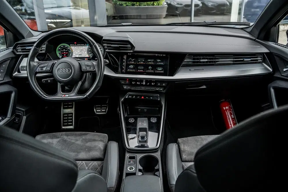 Audi A3 40 TFSI e S-Line uit 2021, foto 10