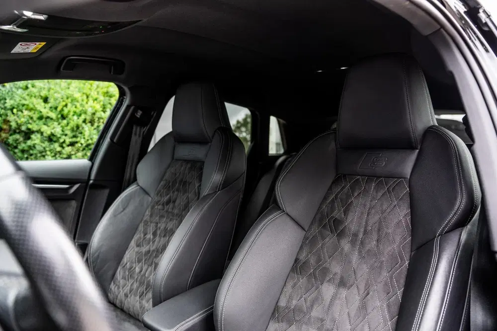 Audi A3 40 TFSI e S-Line uit 2021, foto 12