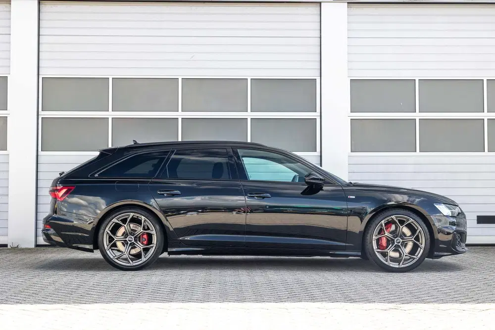 Audi A6 55 TFSIe 367pk quattro Pro Line S Competit uit 2024, foto 3