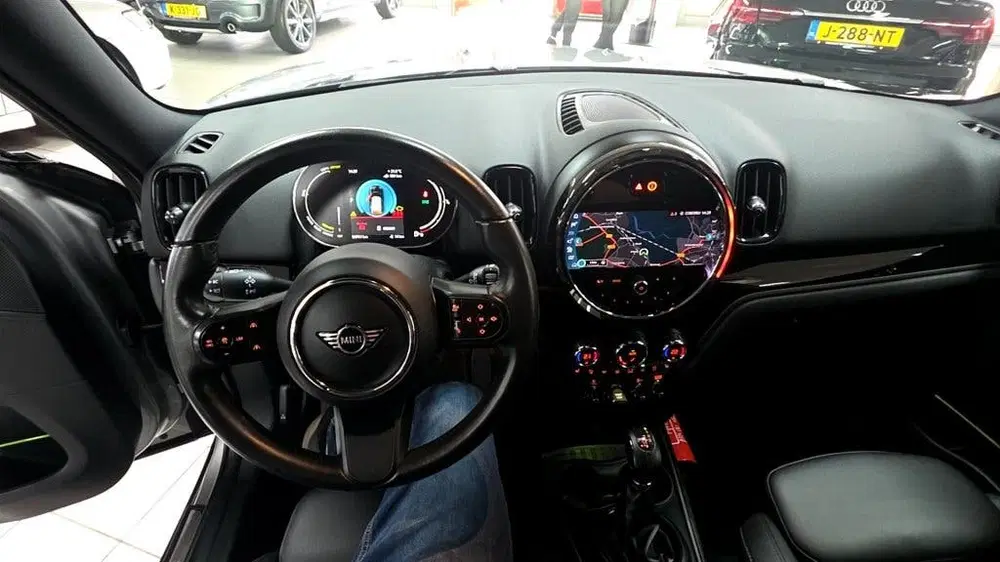 Mini Countryman 1.5S E ALL4 Chili Leder uit 2023, foto 14