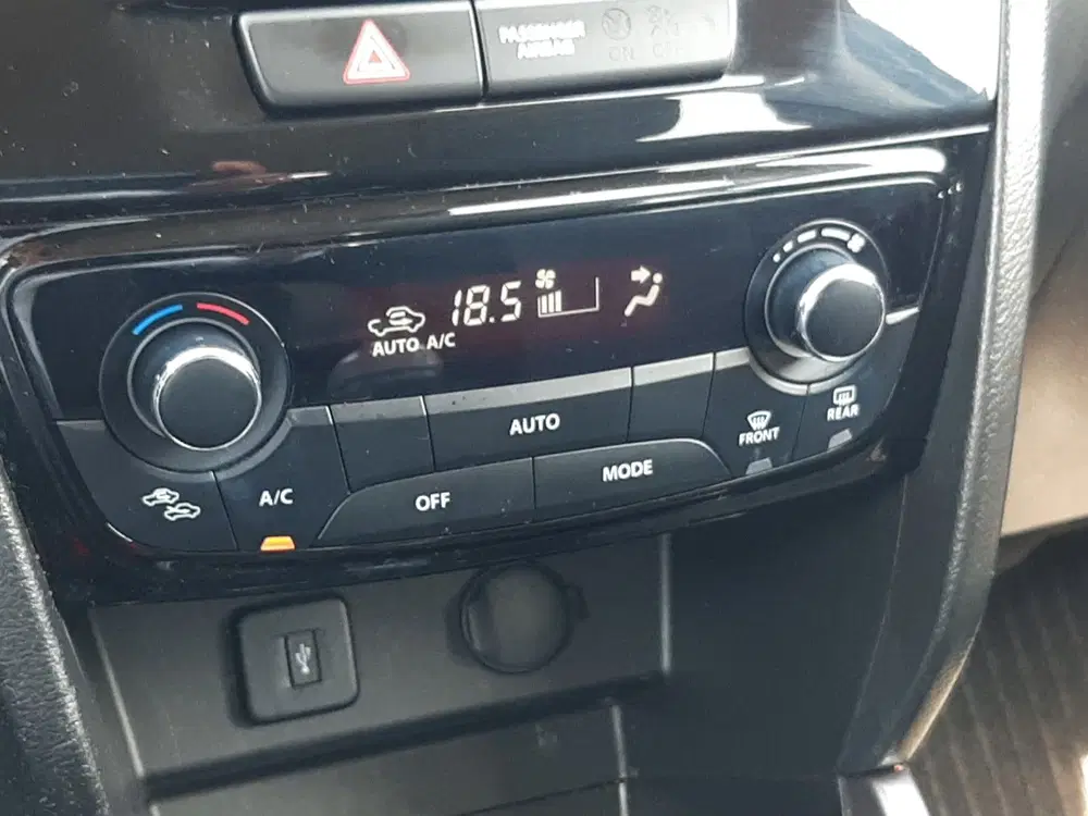 Suzuki Vitara 1.4 Boosterjet Select Smart Hybrid uit 2021, foto 8