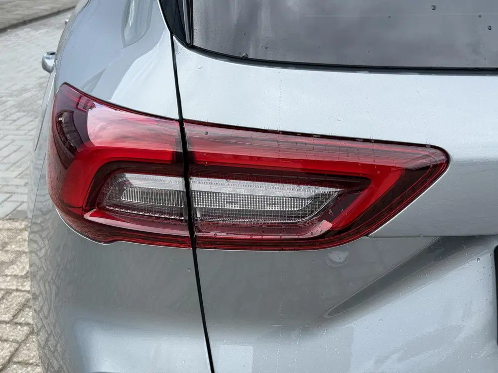 Ford Kuga 2.5 PHEV ST-Line X uit 2025, foto 14