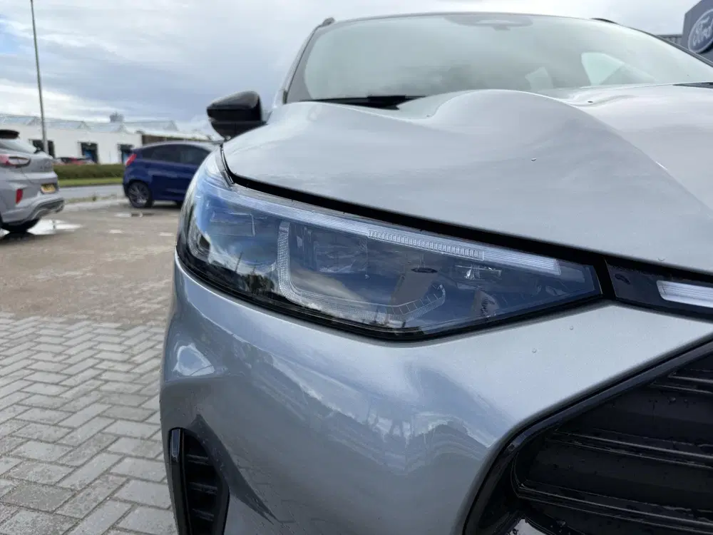 Ford Kuga 2.5 PHEV ST-Line X uit 2025, foto 5