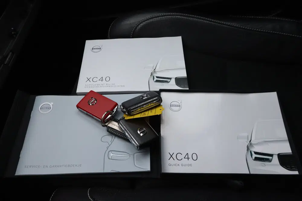 Volvo XC40 1.5 T3 R-Design NL-Auto Panoramadak I Came uit 2019, foto 4