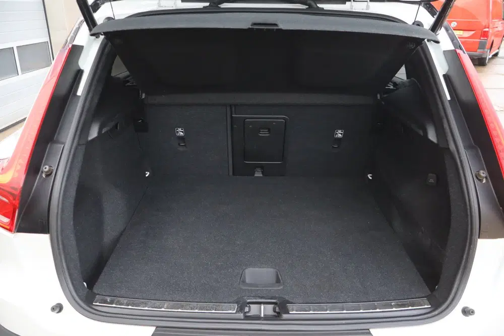 Volvo XC40 1.5 T3 R-Design NL-Auto Panoramadak I Came uit 2019, foto 9