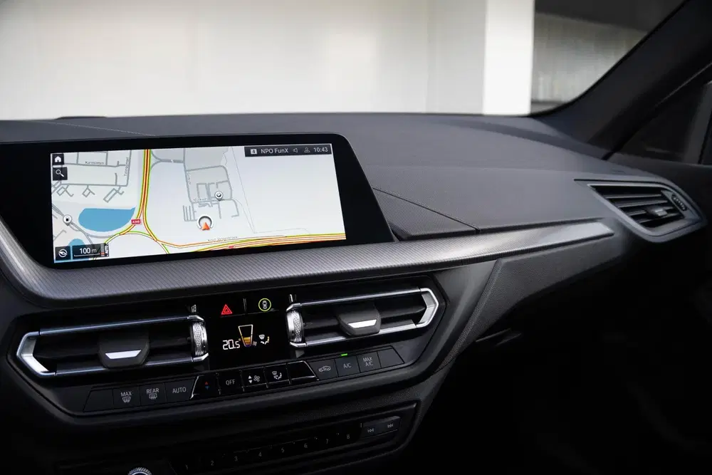 BMW 2-serie Gran Coupé uit 2023, foto 11