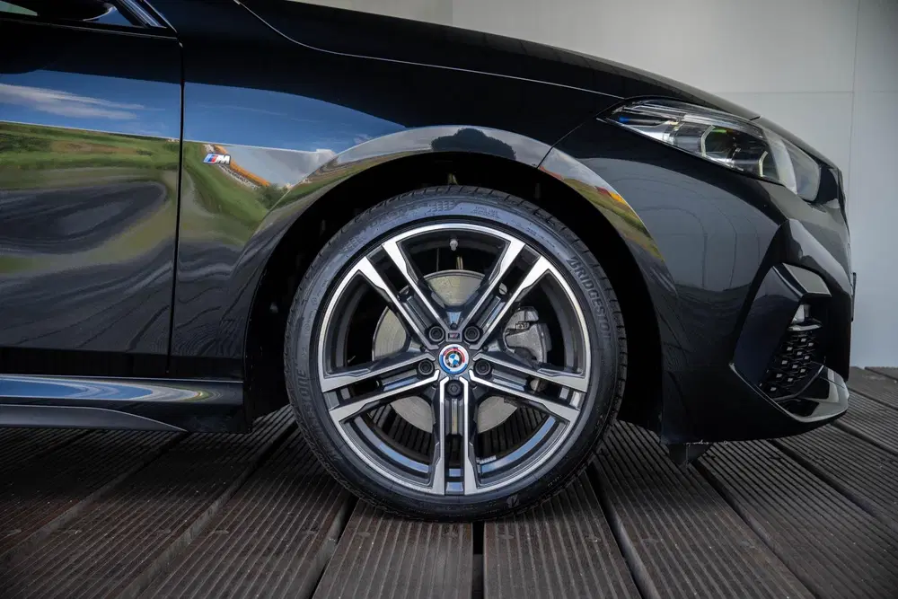 BMW 2-serie Gran Coupé uit 2023, foto 6