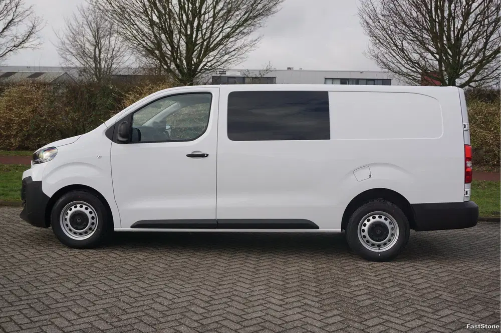 Citroën Jumpy 2.0D 145PK L3H1 Dubbel Cabine BPM VRIJ App uit 2024, foto 2