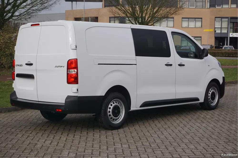 Citroën Jumpy 2.0D 145PK L3H1 Dubbel Cabine BPM VRIJ App uit 2024, foto 4