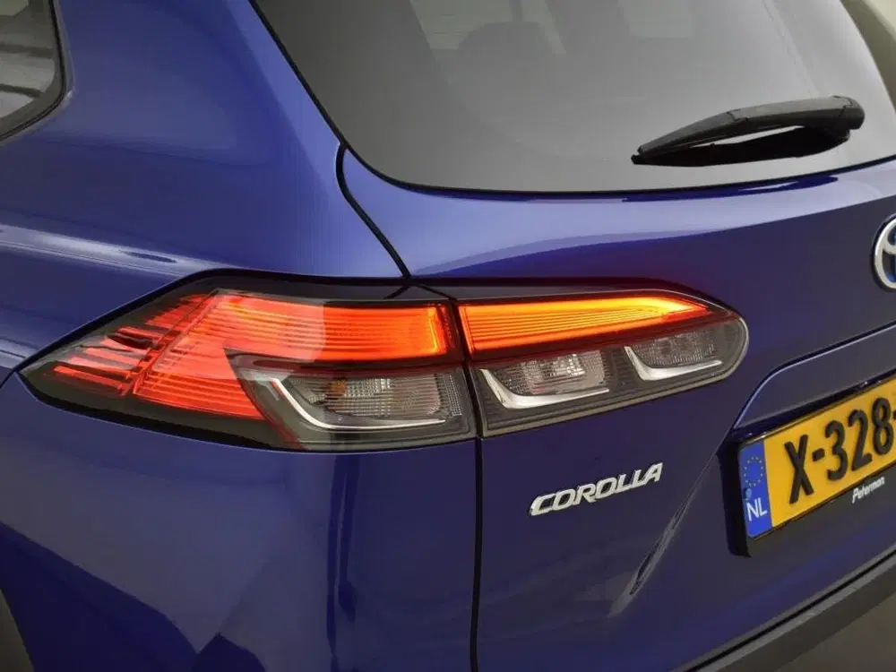 Toyota Corolla Cross Hybrid 200 Style uit 2023, foto 14