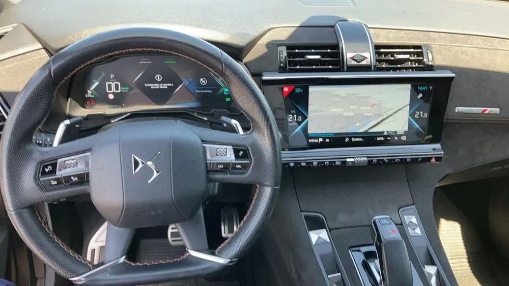 DS Automobiles DS 7 Crossback DS 7 Crossback E-Tense Performance Line uit 2021, foto 9