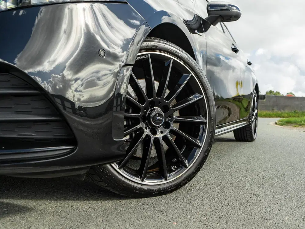 Mercedes-Benz A-Klasse Mercedes A-klasse 250 e AMG uit 2020, foto 5
