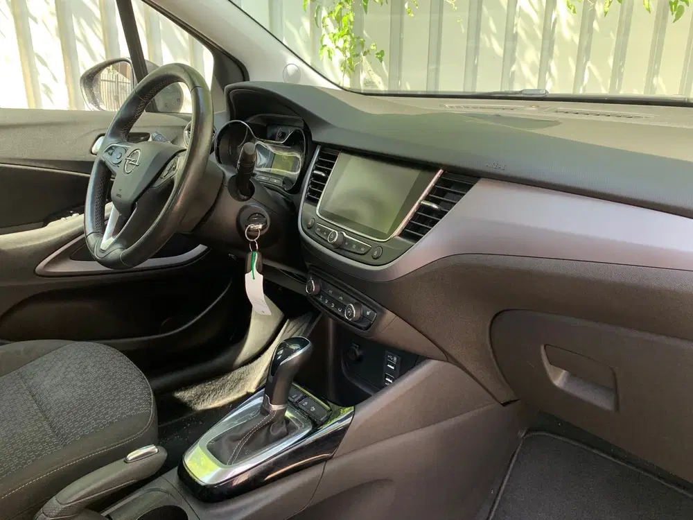 Opel Crossland 1.2 Turbo Elegance uit 2021, foto 15
