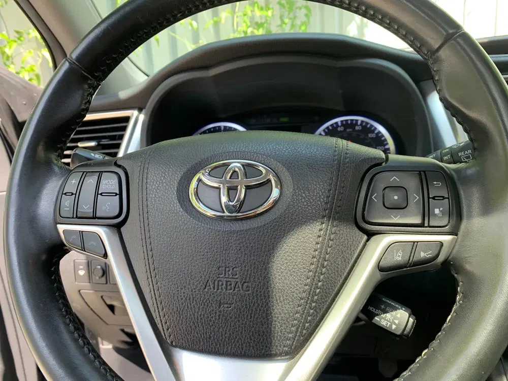 Toyota Highlander 3.5 Hybride XLE AWD uit 2019, foto 11