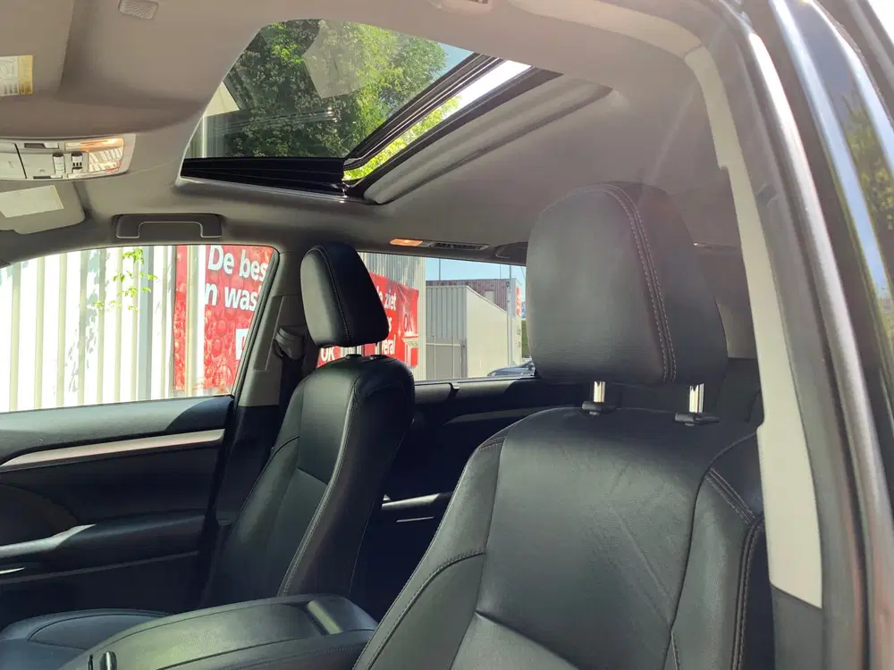 Toyota Highlander 3.5 Hybride XLE AWD uit 2019, foto 14