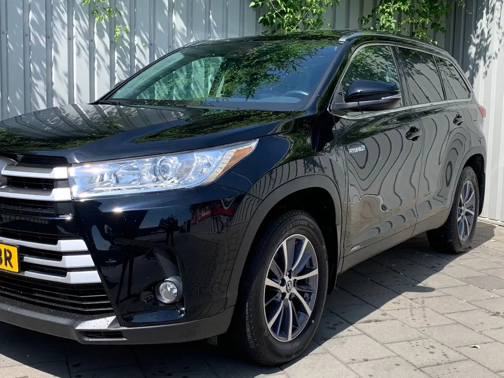 Toyota Highlander 3.5 Hybride XLE AWD uit 2019, foto 2