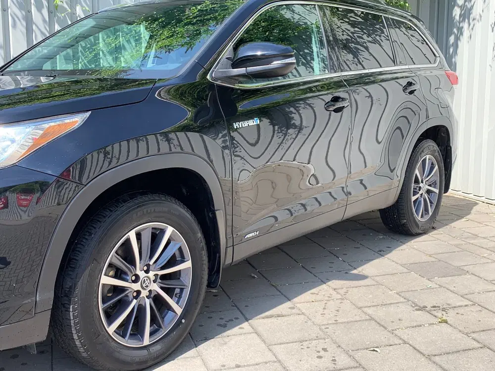 Toyota Highlander 3.5 Hybride XLE AWD uit 2019, foto 4