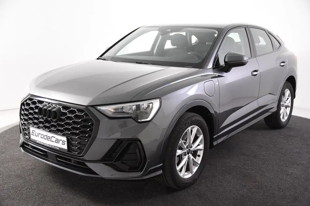 Audi Q3 45 TFSI e S-tronic S-Line (bj 2024) uit 2024, foto 4