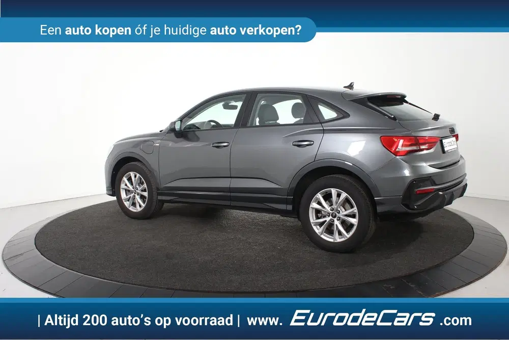 Audi Q3 45 TFSI e S-tronic S-Line (bj 2024) uit 2024, foto 9