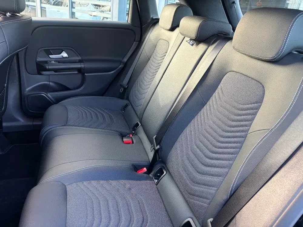 Mercedes-Benz B-Klasse 250E AUTOMAAT LUXURY LINE NAVI PDC-CA uit 2025, foto 15