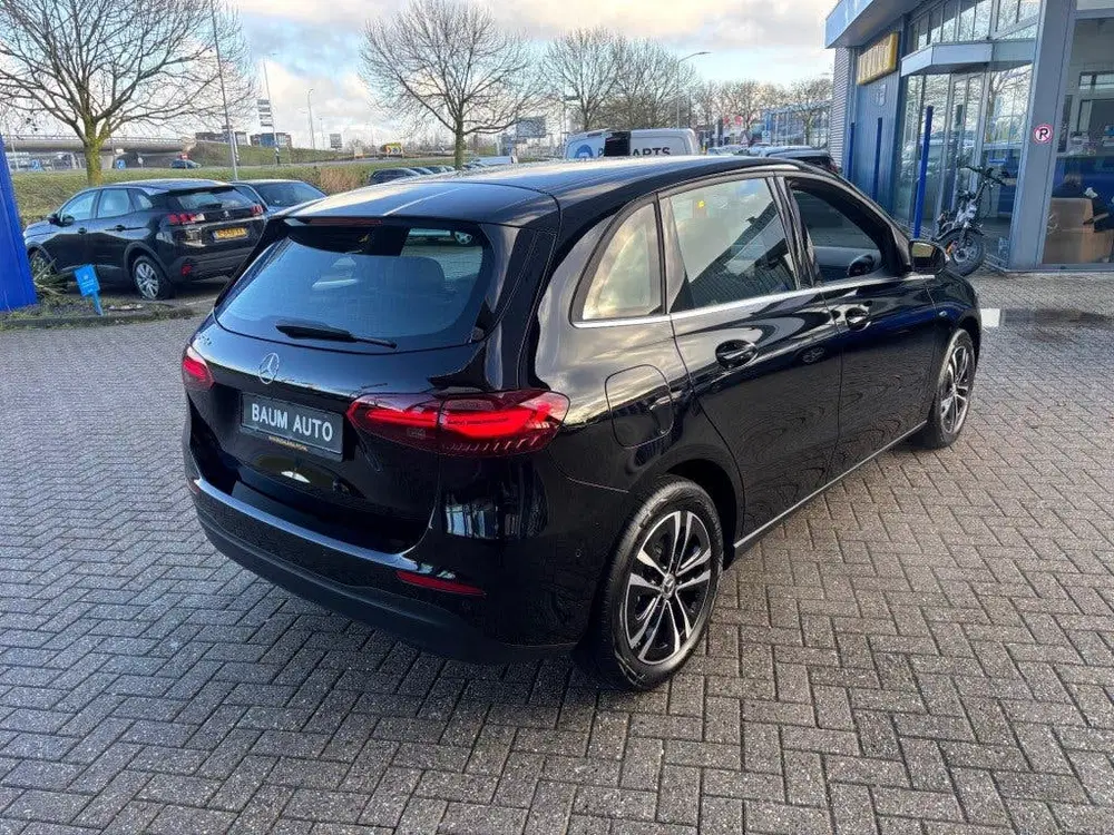 Mercedes-Benz B-Klasse 250E AUTOMAAT LUXURY LINE NAVI PDC-CA uit 2025, foto 8