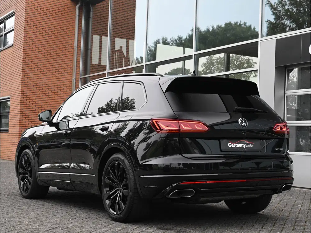 Volkswagen Touareg 3.0 TSi eHybrid 4MOTION R Pano Lucht Lede uit 2022, foto 11