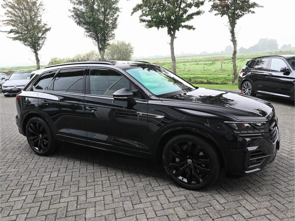 Volkswagen Touareg 3.0 TSi eHybrid 4MOTION R Pano Lucht Lede uit 2022, foto 8