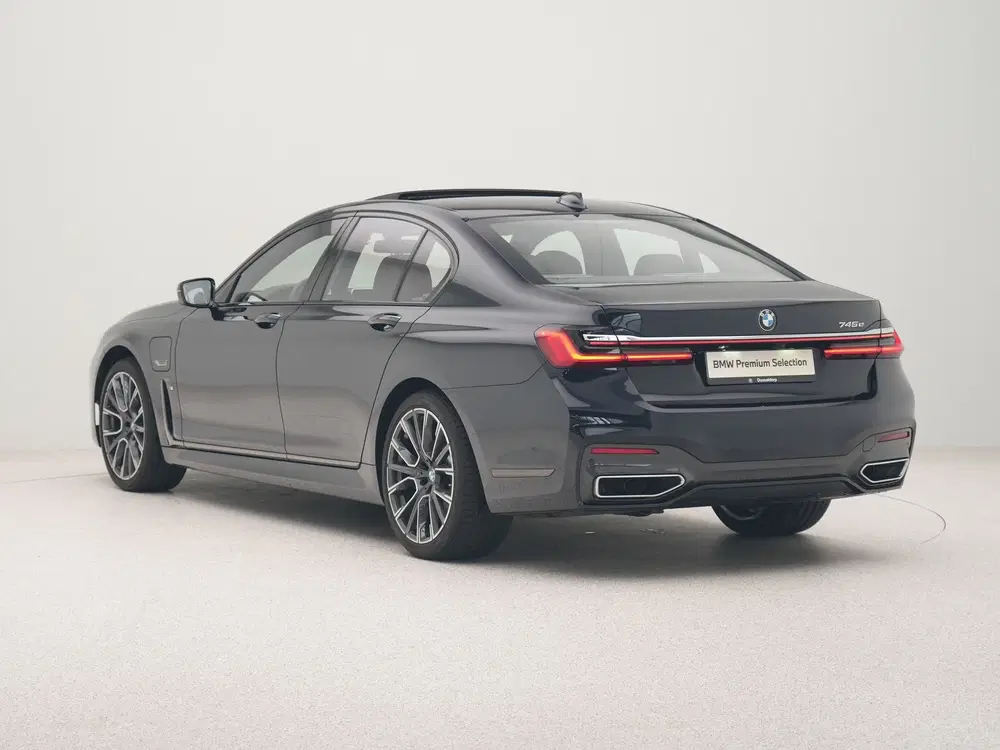 BMW 7-serie 745e High Executive uit 2022, foto 11