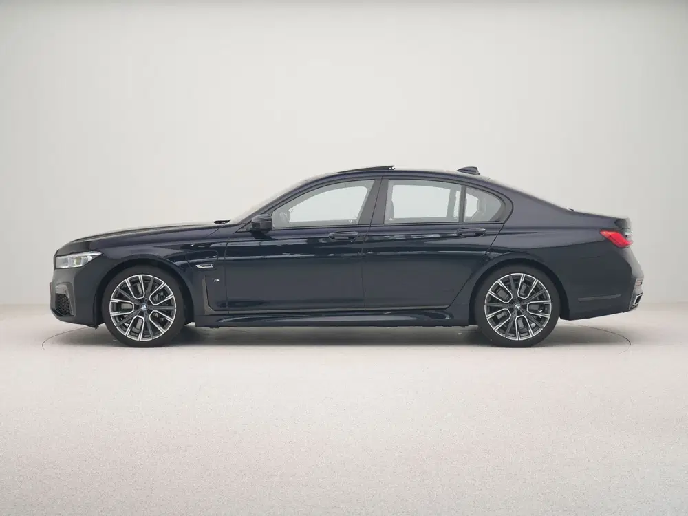 BMW 7-serie 745e High Executive uit 2022, foto 12