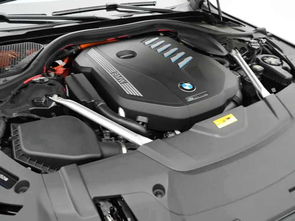 BMW 7-serie 745e High Executive uit 2022, foto 4