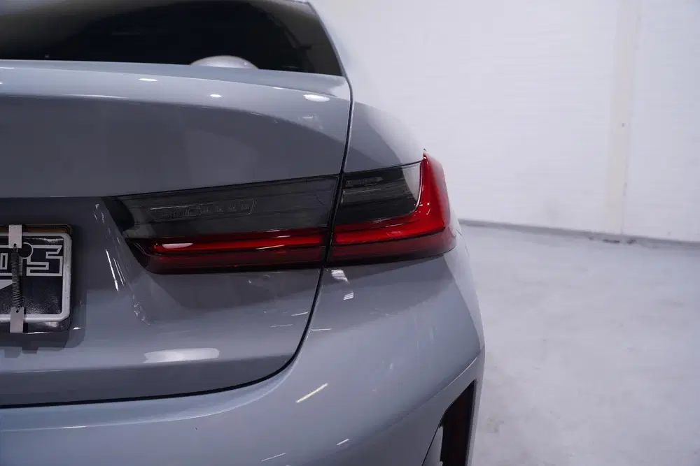 BMW 3-serie 330e M Sport SOH 96% Head up Schuifdak Cam uit 2024, foto 15