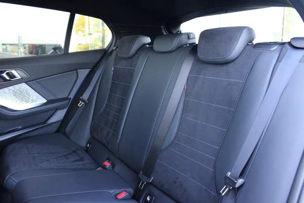 BMW 1-serie 120 M Sport Automaat uit 2025, foto 14